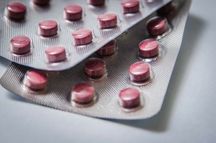 【宝宝长水痘留坑了能长平吗涂去疤膏有用吗】